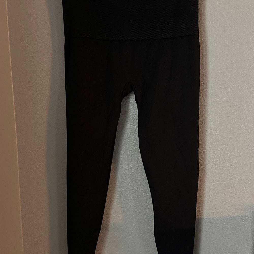Assets By Spanx Black Leggings